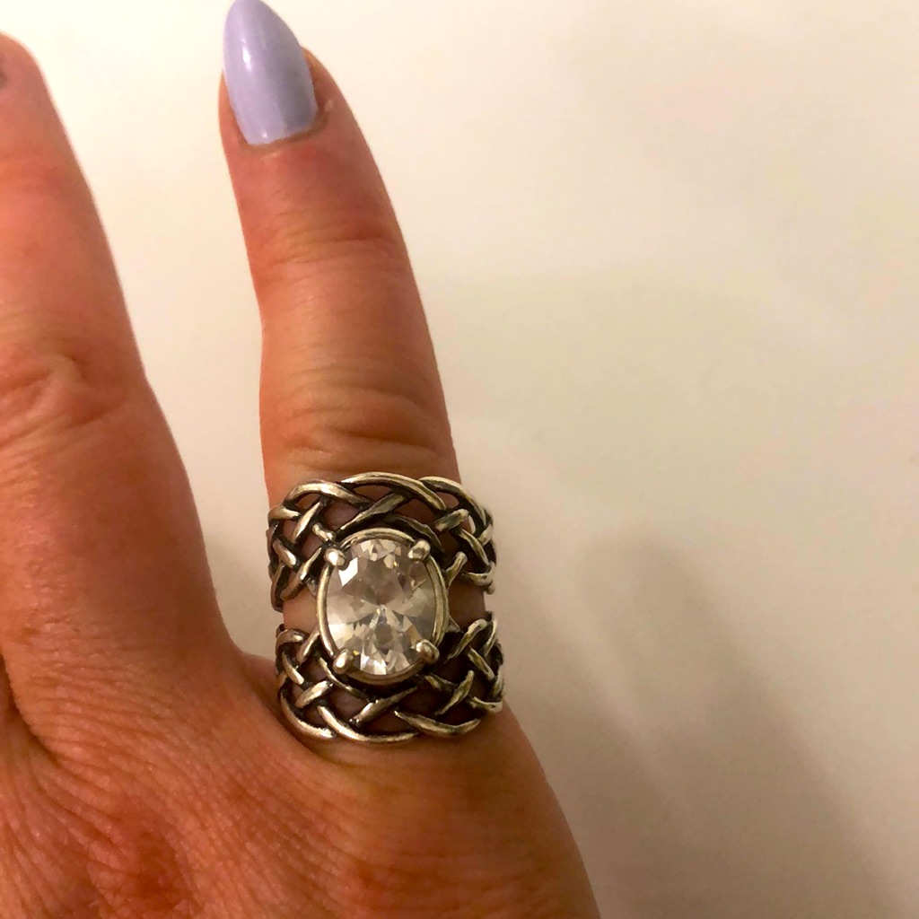 Ring Clear Oval Crystal On Basket Weave Silver Plated Design Excellent Condition